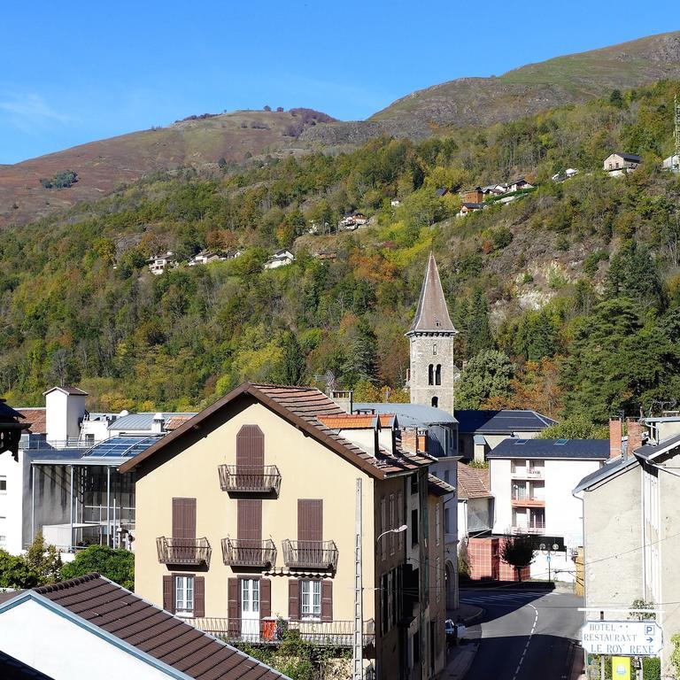 Poles Apart Ax-les-Thermes Exterior foto